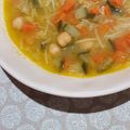 El cooksnap de Miriam T cuando hizo Sopa de verduras con fideos y garbanzos.