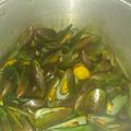 Cooksnap dari hasnia almayra untuk resep Kerang hijau kuah kuning