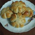 صورة من رحمه احمد، شاركها بعد تجربة وصفة معجنات بحشوه الخضار 😋😋