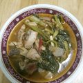 รูป Cooksnap ของ Nepjoon Toonza เมื่อเขาทำ แกงผักหวานใส่ไก่ หรือ แกงอ่อมไก่ใส่ผักหวาน