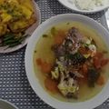 Cooksnap dari Sylvi Herdiandiny Hernawan untuk resep Sup kepala ikan kakap merah