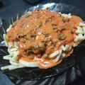 El cooksnap de Sofía Yasmín Parise cuando hizo Sorrentinos de jamón y muzzarella con salsa Scarparo (sin pasta linda y sin moldes).