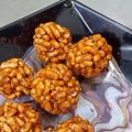 Divya Sharma का कुकस्नैप जब उन्होंने तिल मुरमुरा चिक्की लड्डू (Til murmura chikki laddu recipe in Hindi) बनाया था।