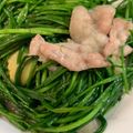 謝寶雲 的 清炒水蓮 cooksnap