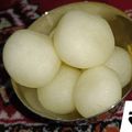Madhu Mala's Kitchen का कुकस्नैप जब उन्होंने रसगुल्ला(RASGULLA RECIPE IN HINDI) बनाया था।
