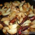 dcroula's cooksnap of when they made Χταπόδι στο φούρνο (στο φούρνο ;;;) με πατάτες.