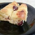 kata94 Cooksnap-ja, amikor elkészítette a(z) Túrós, mákos, meggyes-túrós kelt rétes receptet.
