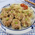 在宅勤務のおじさん's cooksnap of when they made 551風☆そのまま美味☆ジューシー焼売.