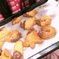 Sandy Hu 的 奧地利奶酥餅乾－奧地利 聖誕節傳統美食 ＊附：擠花分解動作 cooksnap