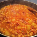 El cooksnap de IriisQuesada cuando hizo Garbanzos con salchichas ideales para niños.