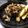 tlacuache's cooksnap of when they made Cast Iron Pork Chops with Onions & Mushrooms.