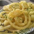 صورة من Mrs Ch3f، شاركها بعد تجربة وصفة زلابية العراقية... مقرمشة ولذيذة.
