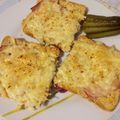Ájvi's cooksnap of when they made Garlic Chilli Cheese Toast.