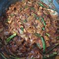 Cooksnap Nadiah Abusamah semasa beliau membuat Kuetiau Goreng.