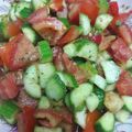صورة من طـبخآت يآسـمـين🌹🌷، شاركها بعد تجربة وصفة سلطة بسيطة بمكونين فقط 🍅🥗