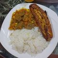 El cooksnap de Edward Sandoval cuando hizo Goulash de carne con zanahoria 🥕 y mazorca 🌽🤍.