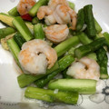 潔米兒 的 沒啥好失敗之蒜香蘆筍炒蝦仁 cooksnap