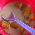 Cooksnap Farahana Aina semasa beliau membuat Pengat Labu.