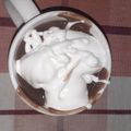 El cooksnap de Camila Fernández cuando hizo Chocolate Caliente con merengue.