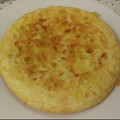 El cooksnap de Mari J. cuando hizo Tortilla de patatas y cebolla, la típica, para dos que se cuidan!! (muy light).