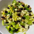 El cooksnap de Débora Cantero Martínez cuando hizo Ensalada de apio con manzana, nueces y pasas.