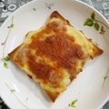 愛吃的小芸 的 焗烤肉蛋土司 cooksnap
