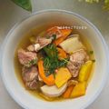 Cooksnap của Nguyễn Hoàng Yến khi họ làm theo món Canh bí đỏ sườn non