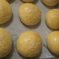 Cooksnap dari Merry Silvya Christine Nababan untuk resep Roti Empuk (overnight soft bun)