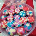 Cooksnap Siti Rahimah semasa beliau membuat **apam polkadot comey**.