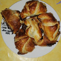 El cooksnap de Carli Niro cuando hizo Croissant de chocolate.