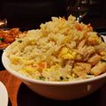 Rameen Saherwardi's cooksnap of when they made Garlic chicken wings with chineese rice.