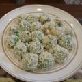 Cooksnap dari Erniwati Halawa untuk resep 243. Klepon Original (full tepung ketan)