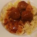 Afrodita Vašková Cooksnap-ja, amikor elkészítette a(z) Olaszos húsgombócok paradicsomszószban penne tésztával receptet.