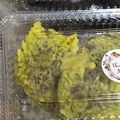 Cooksnap Kak Yong Fatin semasa beliau membuat Kuih Kasturi.