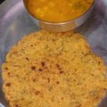 Parul Grover का कुकस्नैप जब उन्होंने मक्का मैथी परांठा (makka methi paratha recipe in Hindi) बनाया था।