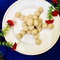 Mallika Biswas's cooksnap of when they made নারকেল তিলের নাড়ু (Narkel teeler naru recipe in bengali).