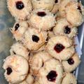 Cooksnap dari Ghinaff untuk resep Kue Thumprint Panci Serbaguna