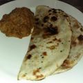 Laxmi Kumari का कुकस्नैप जब उन्होंने पनीर रारा विथ आटा नान (paneer rara with atta naan recipe in Hindi) बनाया था।