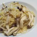 KennyHT's cooksnap of when they made Japanese mushroom spaghetti.