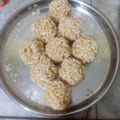 Sushma vyas's cooksnap of when they made મમરા ના લાડુ (Mamra Ladoo Recipe in Gujarati).