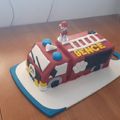Rajkai Vera Cooksnap-ja, amikor elkészítette a(z) Tűzoltó autó torta recept + összeállítás receptet.