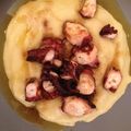 El cooksnap de olivia_fuente cuando hizo Pulpo a la plancha con puré de patata y all-oli.