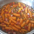 El cooksnap de estcolrod (Esther) cuando hizo 1. Guisantes con zanahorias baby.