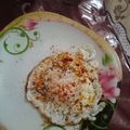Misbah Rasheed Qureshì's cooksnap of when they made Half fry Egg paratha and tea.