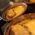 El cooksnap de Charles cuando hizo Sopas de cebolla con queso gratinada.