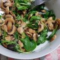 El cooksnap de Salomea Bircu cuando hizo Ensalada templada de champiñones y pollo asado.
