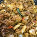 Cooksnap HNA semasa beliau membuat Sotong Telur Masin #KCHUP.