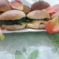 صورة من 💕💎الطباخة الصغیرة 💎سارة💎💕، شاركها بعد تجربة وصفة ميني همبرغر 🍔 بكفتة الدجاج