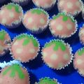 Cooksnap dari Bunda ReGen untuk resep PINKY STRAWBERRY 🍓🍓🍓Steamed Mini Cupcakes