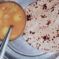 Shyla Khurana का कुकस्नैप जब उन्होंने आलू टमाटर की सब्जी(ALOO TAMATAR K SABZI RECIE IN HINDI) बनाया था।